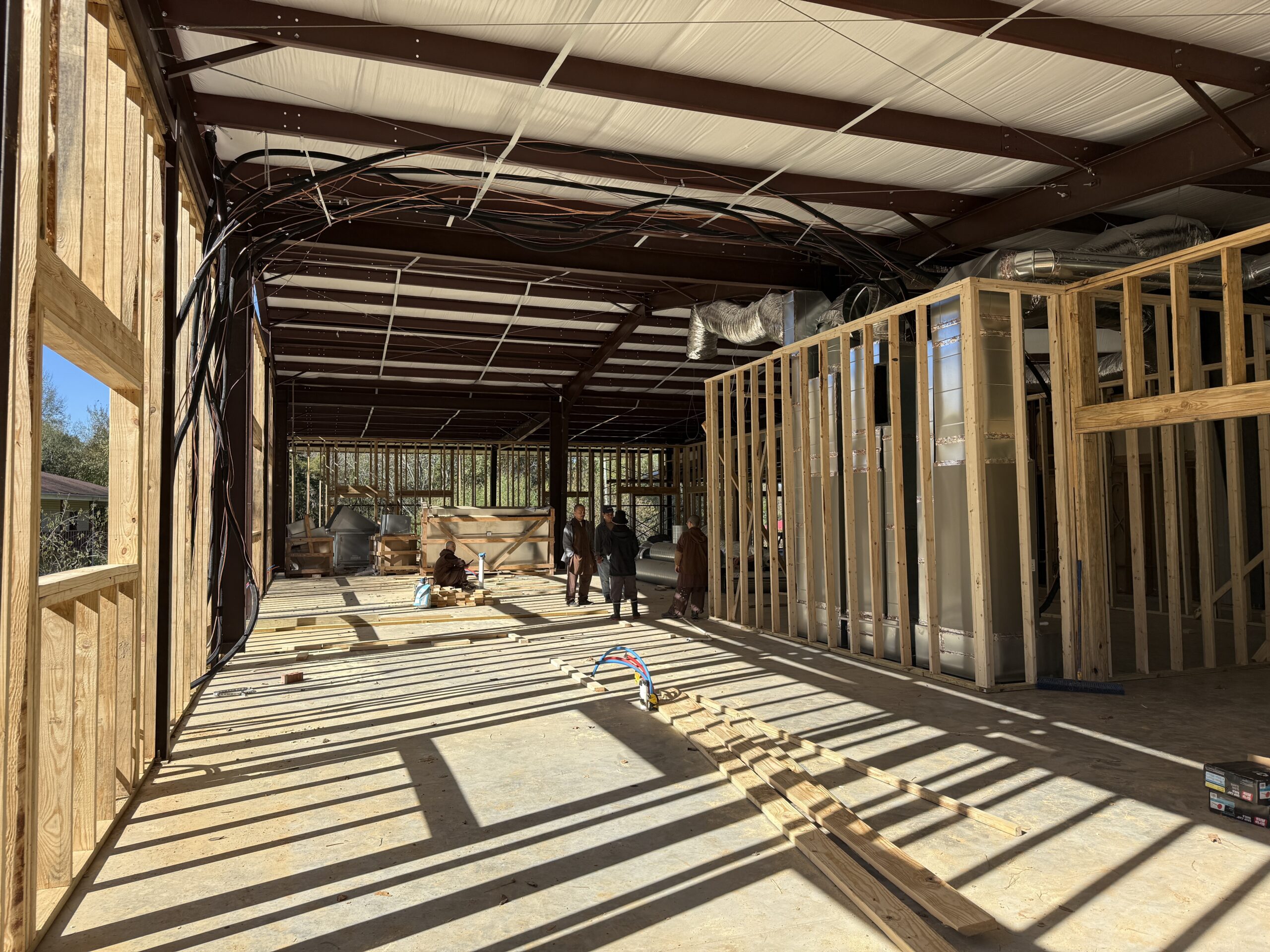inside sunny bare bones