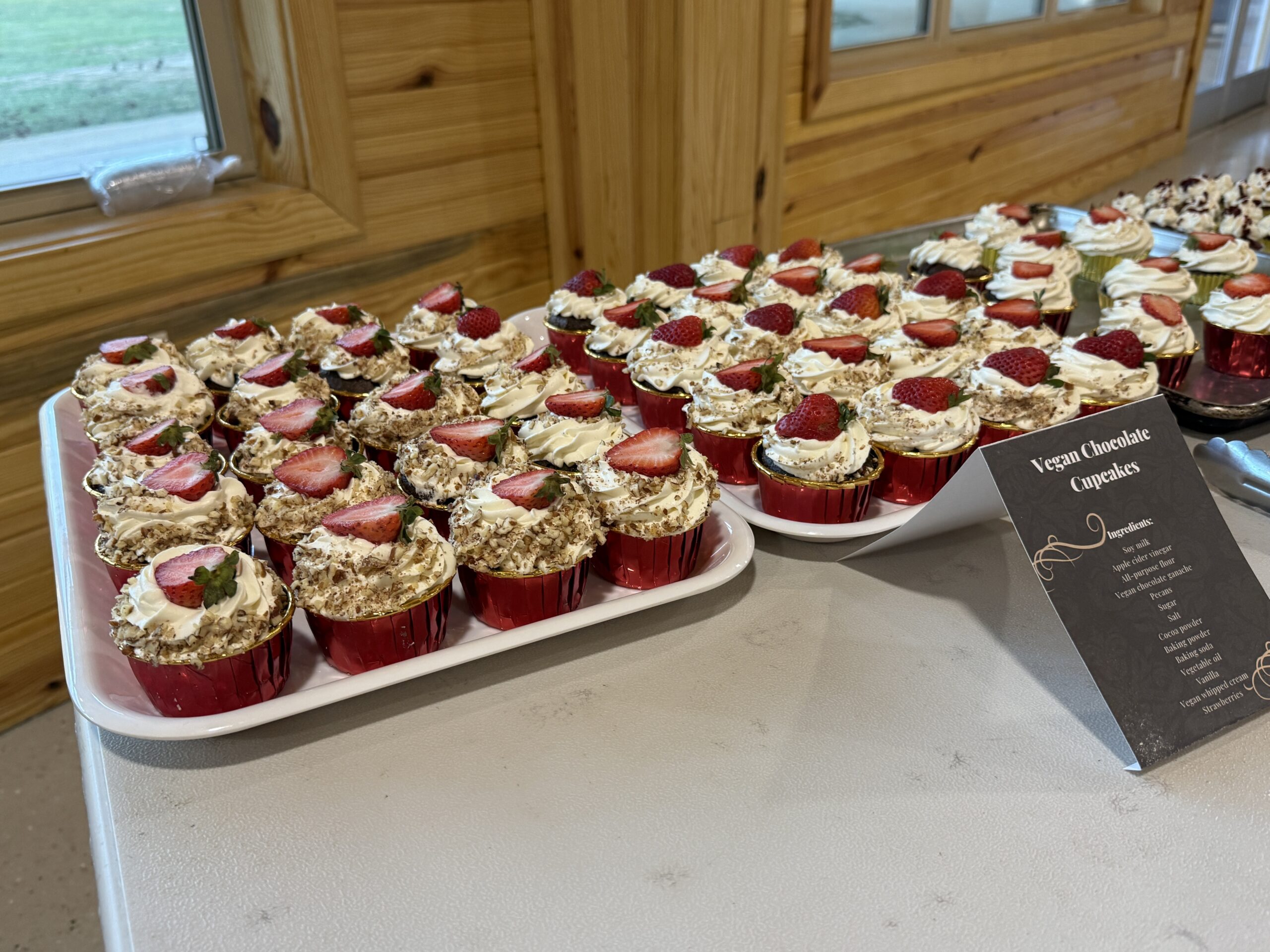 vegan cupcakes strawberry