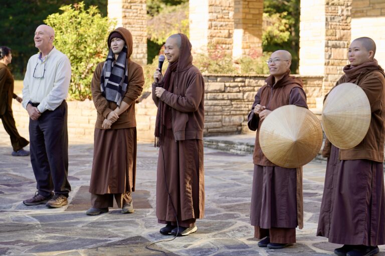 Sr Thuong N Tan N walking med