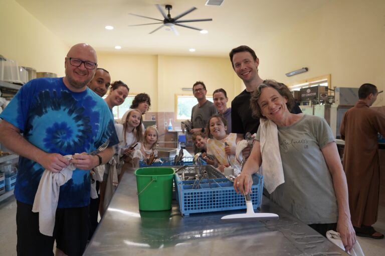 washing up Fam Rt 25