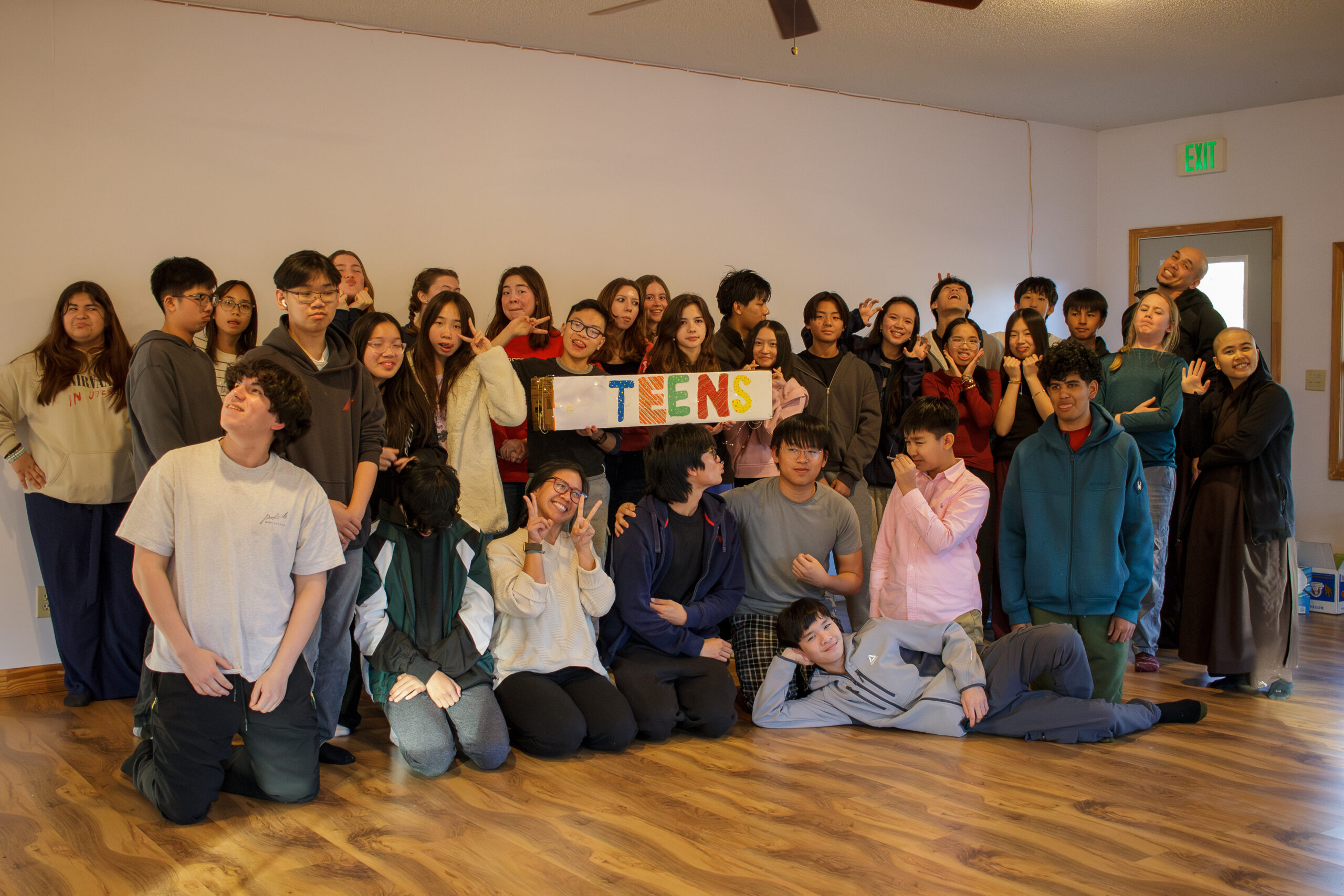HolidayRt25 Teens